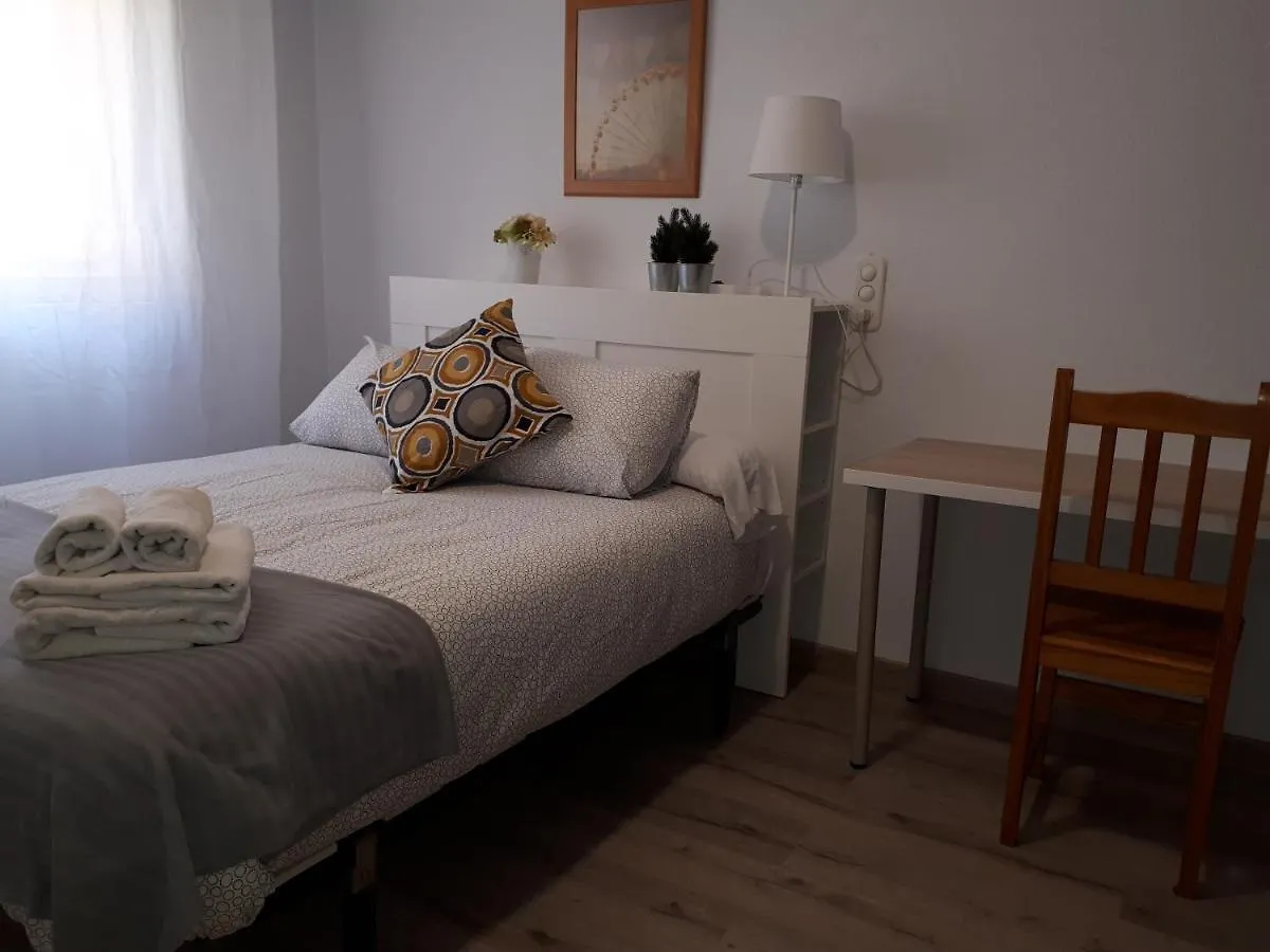 Apartamento 3Dorm Cerca Del Centro Para 8 Personas Apartment Malaga