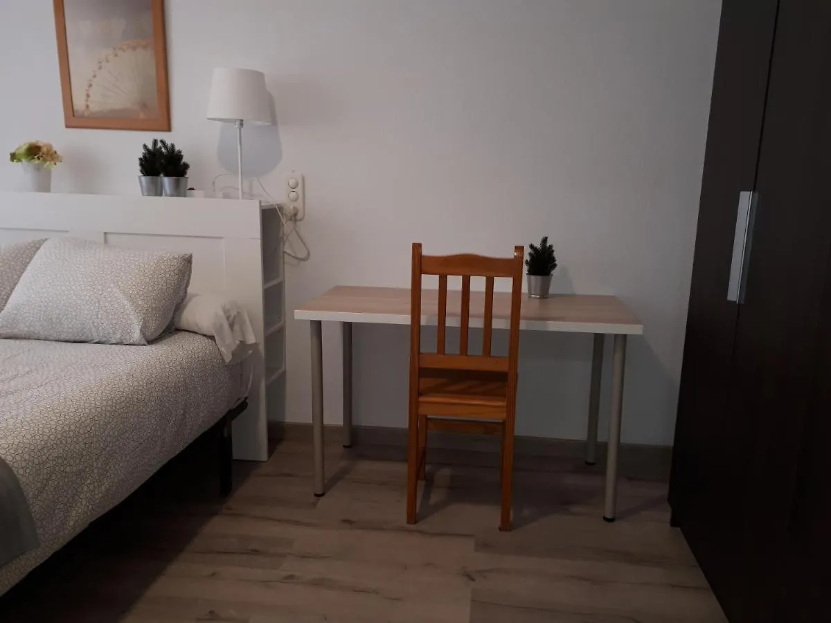 Apartamento 3Dorm Cerca Del Centro Para 8 Personas Apartment Malaga Spain
