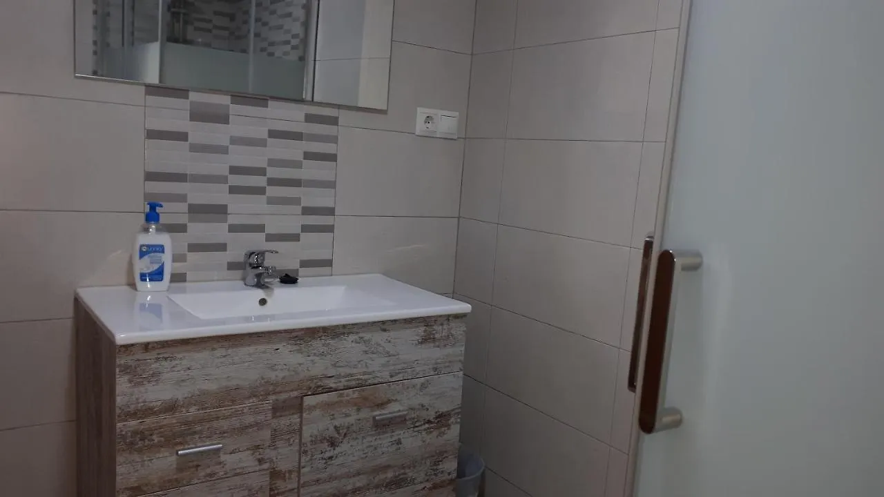 Apartamento 3Dorm Cerca Del Centro Para 8 Personas Apartment Malaga 0*,